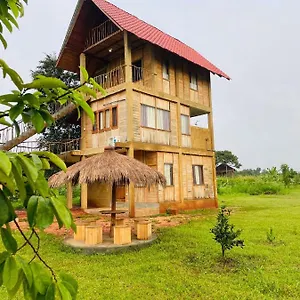 Rock Shade Chalet- Sigirîya